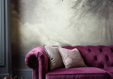 Décor do dia: sofá ultra violet na sala de estar bucólica